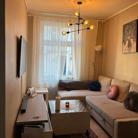 Apartment Sleep With Me *